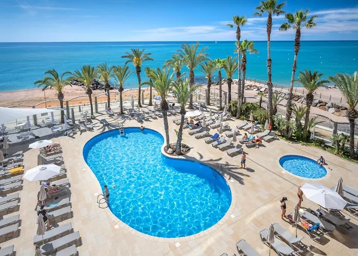 Caprici Beach Hotel&Spa