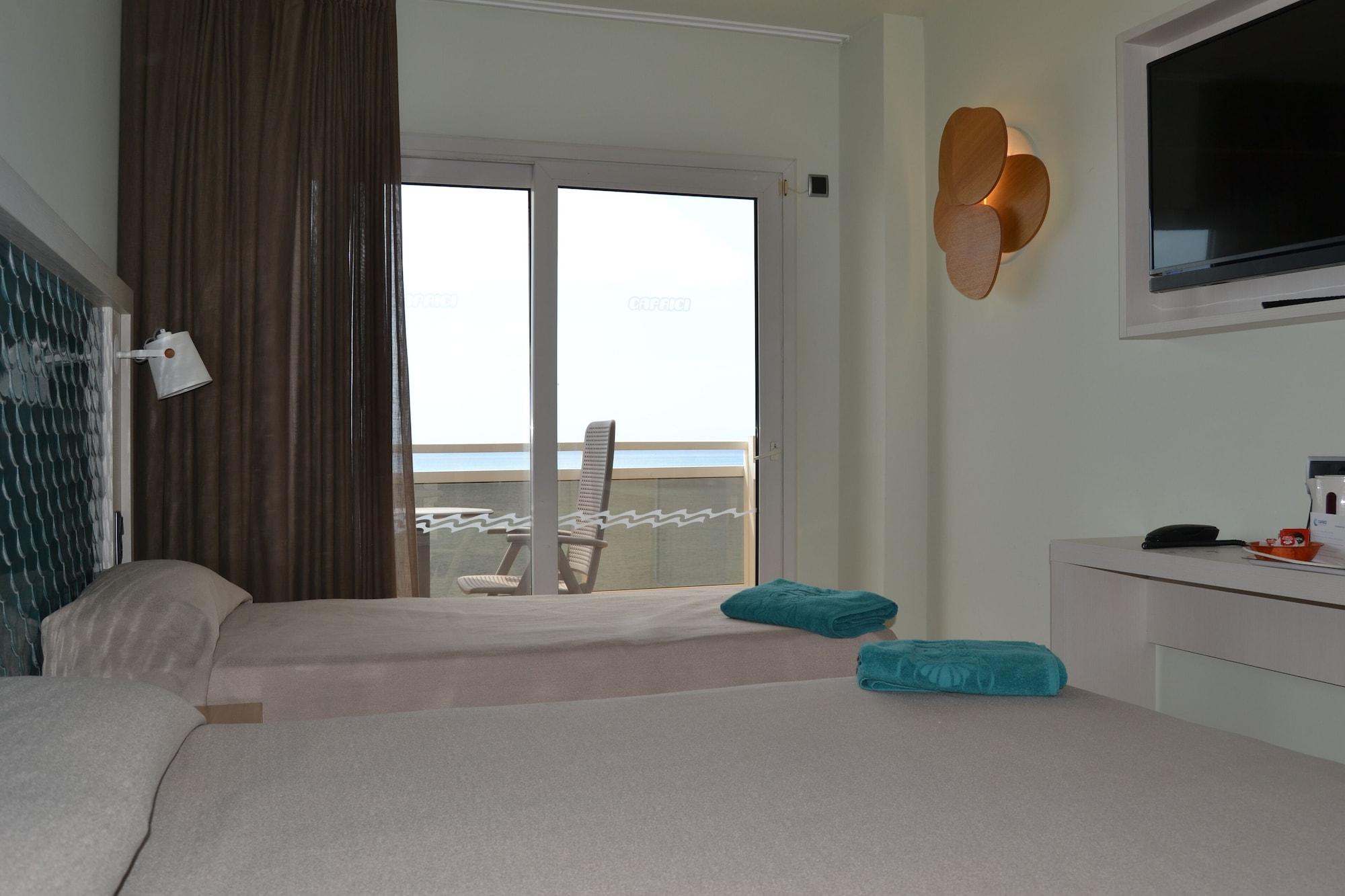 Hotel Caprici & 4*