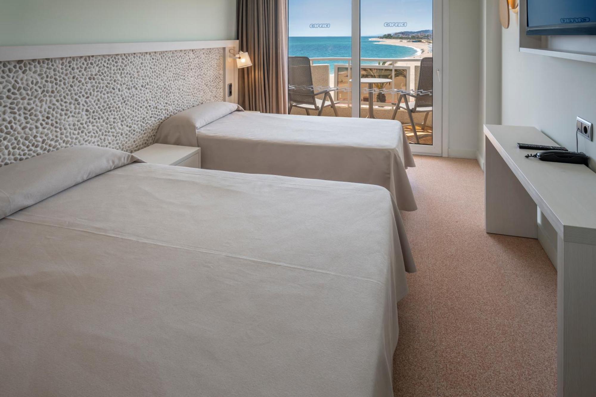 Caprici & Hotel 4*
